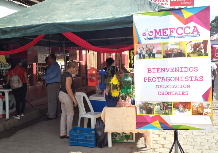 Pequeños empresarios realizaron en Juigalpa la feria del Amor y la