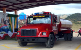La estación de bomberos de Comalapa, que fue inaugurada.