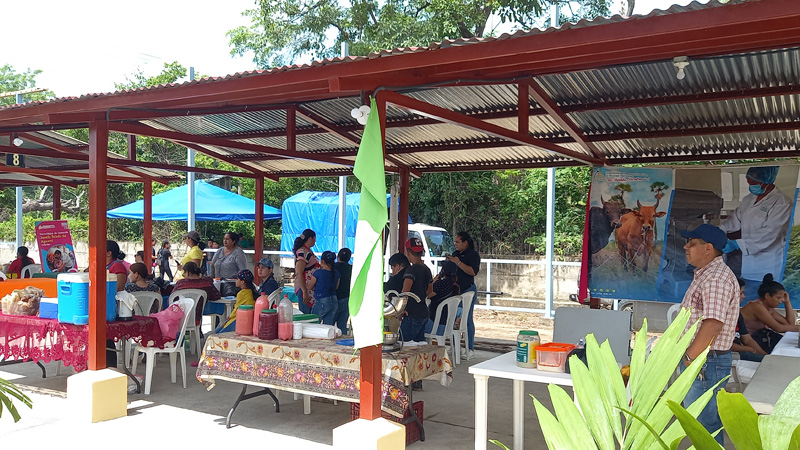 Ambiente de la inauguración del Parque de Ferias