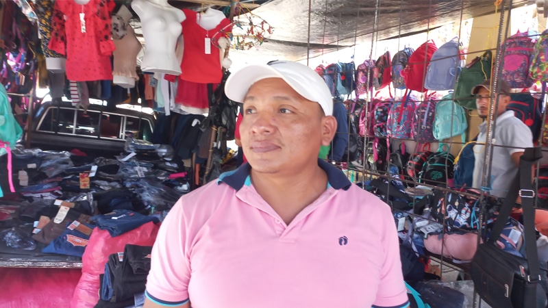 Ezequiel Murillo, propietario de una tienda móvil en Juigalpa.