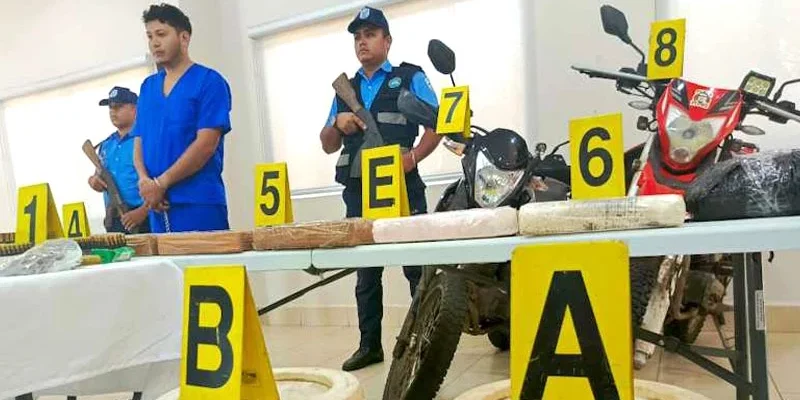 Policía incautó en Rio San Juan, 35 kilos de cocaína