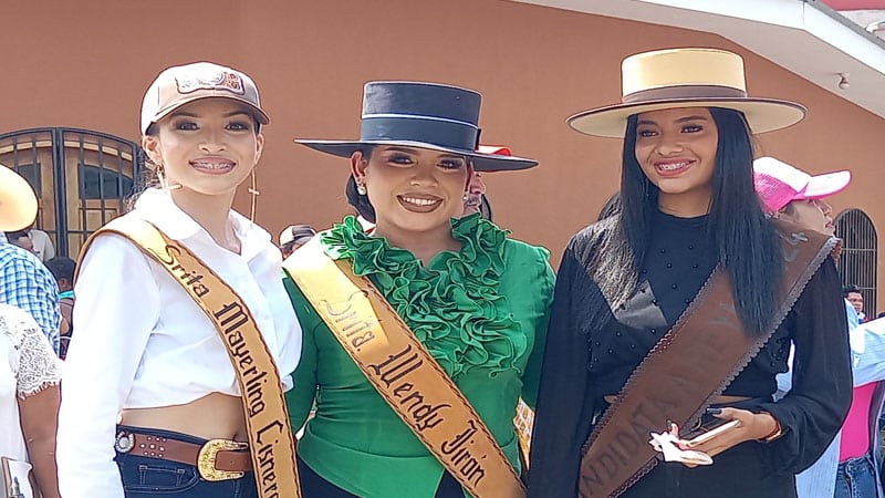 Ellas son las candidatas a reina de la fiesta tradicional de Juigalpa. 