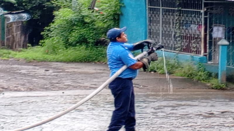 Bomberos Unidos de Juigalpa-Fotos de Punto Noticioso. 