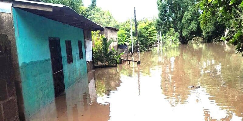 Fuertes precipitaciones dejan en Juigalpa 78 viviendas anegadas de forma temporal