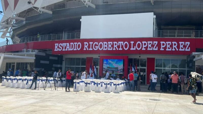 Estadio Rigoberto López Pérez-Fotos Cortesía La Primerísima. 