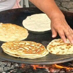 Variedad de platillos elaborados a base de maíz fueron degustados en Juigalpa