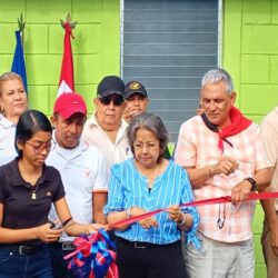 Tres viviendas dignas entregaron las autoridades a familias pobres de Juigalpa