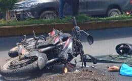 Motociclista identificado como Marvin Javier Escobar murió al estrellarse en la parte de atrás de un interlocal