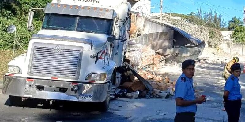 Maycol y Jimmy perdieron la vida en una múltiple colisión que ocurrió en carretera sur-Managua