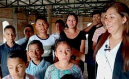 Dotan a niños y niñas de la iglesia Dios con Propósito de valores espirituales, morales y sociales