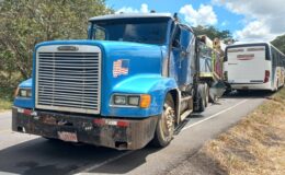 Triple colisión en San Patricio dejó un lesionado y daños materiales en los vehículos involucrados