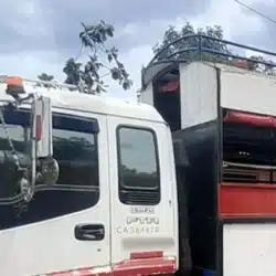 Menor murió prensado cuando se disponía subirse al camión donde labora su padre como ayudante