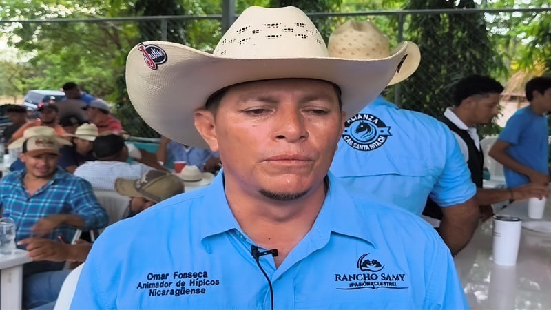 Omar Fonseca, animador de hípicos en Nicaragua.