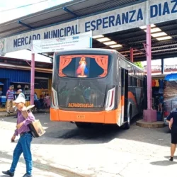 Concientizan a comerciantes del Mercado Central de Juigalpa para que hagan buen manejo de la basura