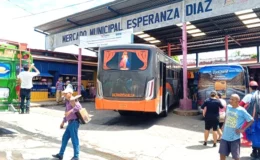 Concientizan a comerciantes del Mercado Central de Juigalpa para que hagan buen manejo de la basura