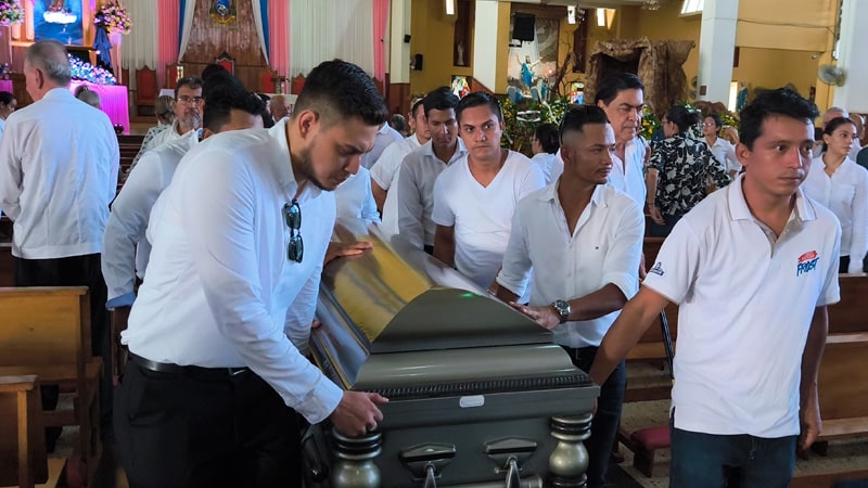 Último adiós a Francisco Díaz-Fotos Punto Noticioso.