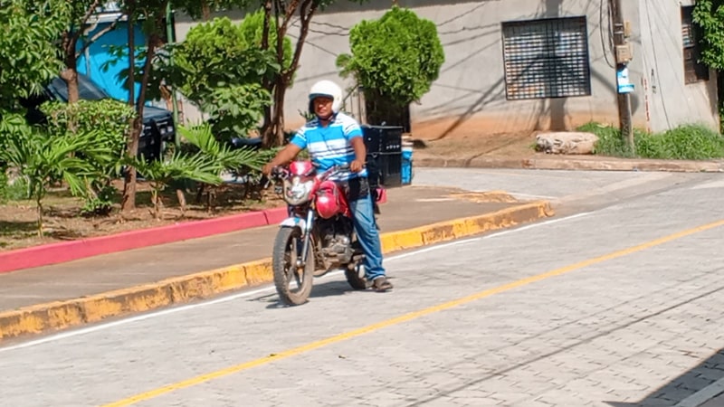 Pobladores ya disfrutan sus calles adoquinadas.