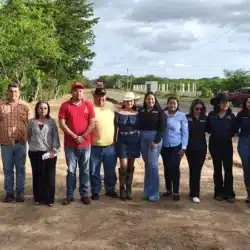 Oficializan los miembros del comité de fiesta tradicional para el 03 agosto las carreras de caballos