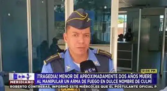 Policía investiga muerte accidental de un menor que manipuló una pistola que estaba en uno de los cuartos de su casa