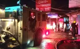 Dos tramos en el Mercado Oriental agarraron fuego, dejando cuantiosas pérdidas económica