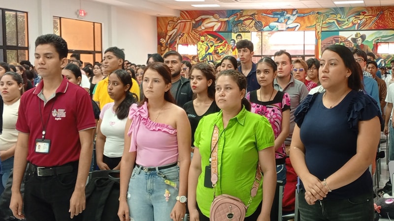 Alumnos del CUR-Chontales.