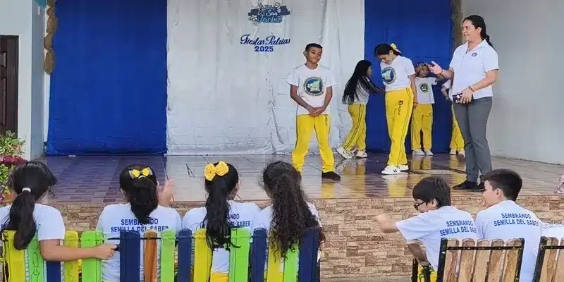 Dirección del colegio Ebenezer cumple con las actividades de las fiestas patrias ¡Todo San Jacinto¡