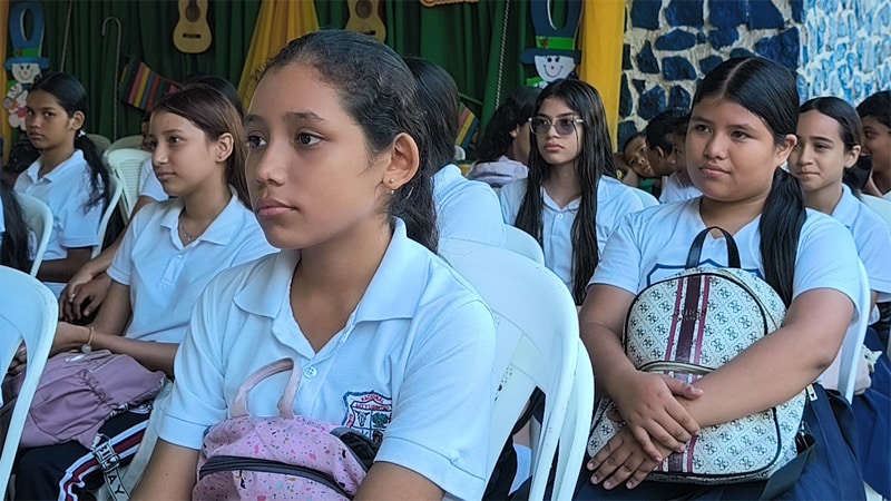 Alumnos de diferentes colegios públicos de Juigalpa.