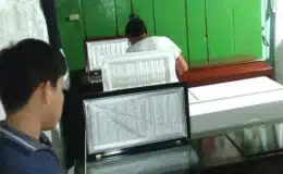 En Hato Grande fue velado Eddy, su esposa y su hija de nueve años, a quienes un deslizamiento de tierra les apagó la vida