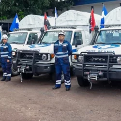 Para atender situaciones de emergencias, gobierno sandinista entregó camionetas de rescates a filiales de Cruz Blanca