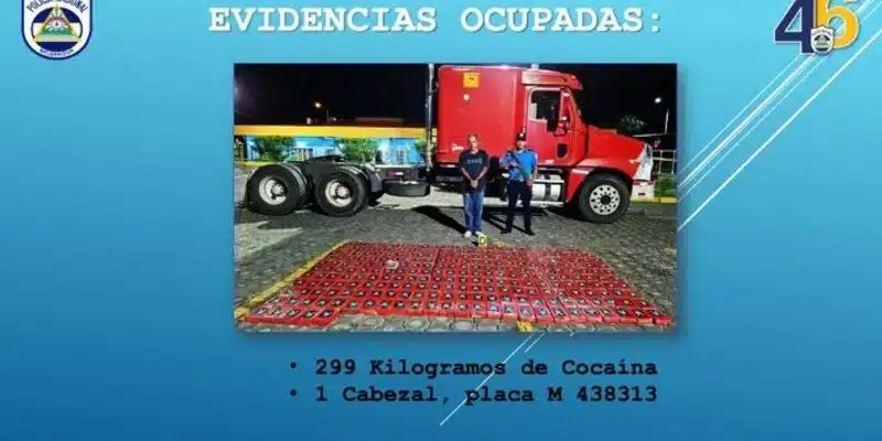 Policía Nacional incautó un cargamento de 299 kilos de cocaína