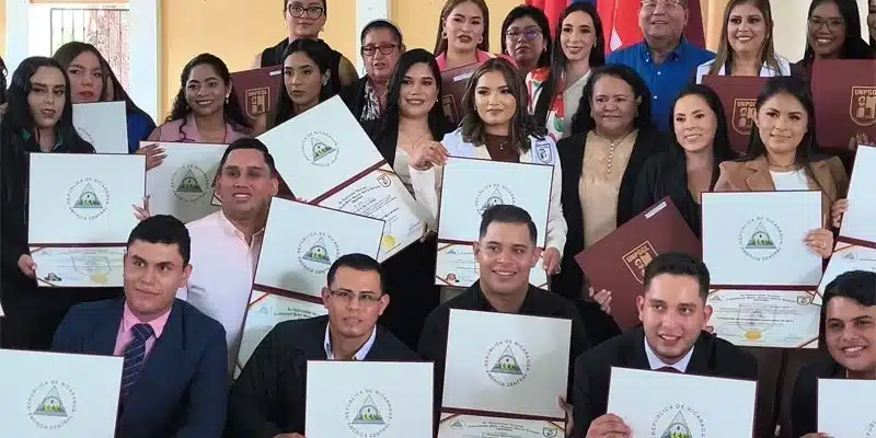 Chontales tiene 57 profesionales en carreras relacionadas a la salud, administración y ciencias económicas