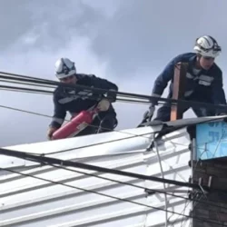 Con quemaduras en su cuerpo resultó el joven Roger Méndez Godoy al recibir una descarga eléctrica