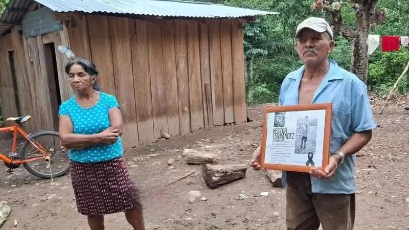 En vida don Héctor Geovanny junto a su compañera de vida-Foto cortesía.