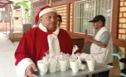 Santa Claus Nica llevó alegría y un donativo a los adultos mayores del Asilo de ancianos de Juigalpa