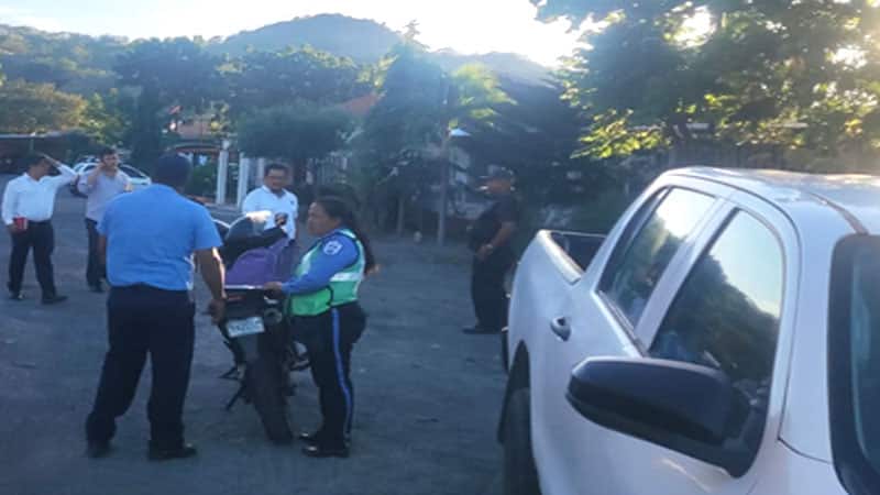 Escena del percance vial-Foto cortesía de Aracely Martínez.