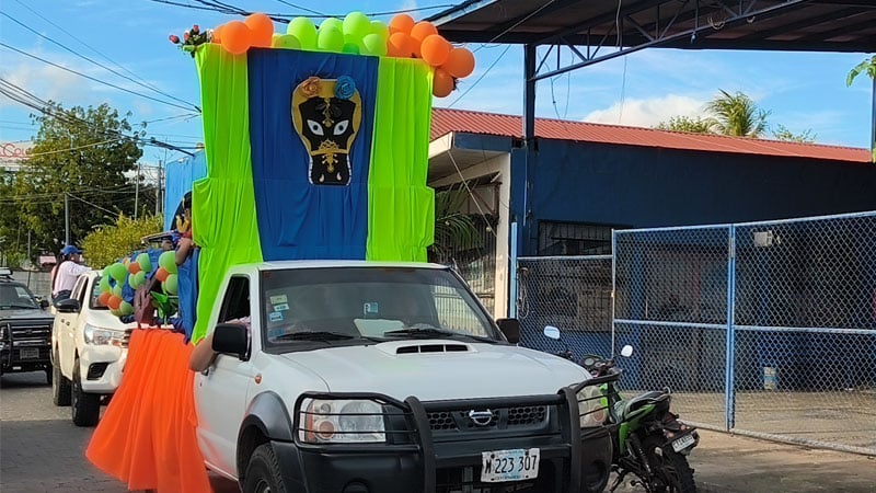 Una de las carrosas que participó en el carnaval de Juigalpa. 