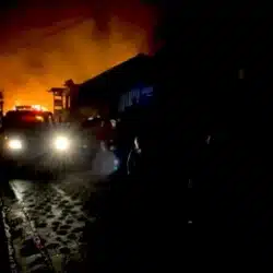 Un incendio en Siuna redujo a cenizas cuatro negocios dejando una pérdida entre 15 y 20 millones de córdobas