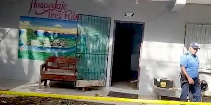 Tragedia en ciudad El Rama: un hombre fue encontrado muerto y una mujer herida de gravedad en el Hostal los Tres Rios