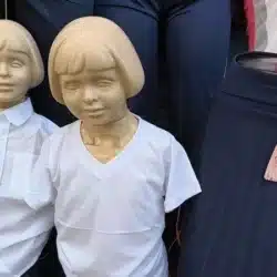 Comercio de Juigalpa surtido de mochilas, cuadernos, uniformes y zapatos escolares