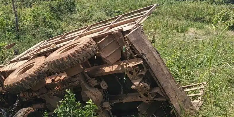 Trágico vuelco en Santo Domingo-Chontales deja un fallecido y un lesionado