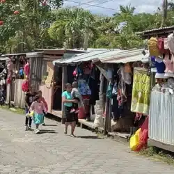 Comerciantes de Camoapa se preparan para su traslado gradual al nuevo mercado