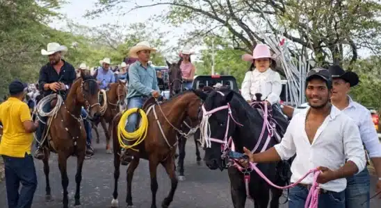 Hípico de Mayasang reunió a montados de diferentes puntos de la región central