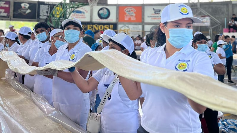 Es el quesillo más largo y sabroso de Nicaragua. 