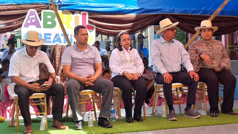 Autoridades Nacionales, Departamentales y municipales. Fotos cortesía del 19 Digital. 