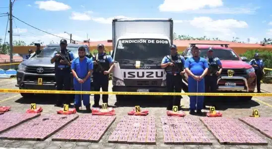 Policía y Ejército incautó media tonelada de cocaína, vehículos y armas en Jinotega