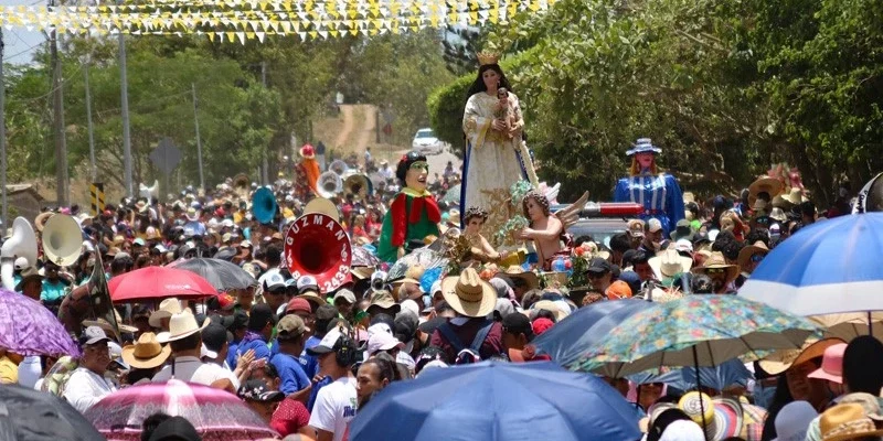 La Libertad vivió una fiesta de cultura y tradición con su espectacular “Tope Bailable”