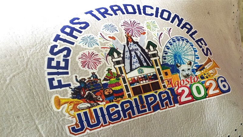 Así es adornado el tradicional curtido de "Catarrán". 