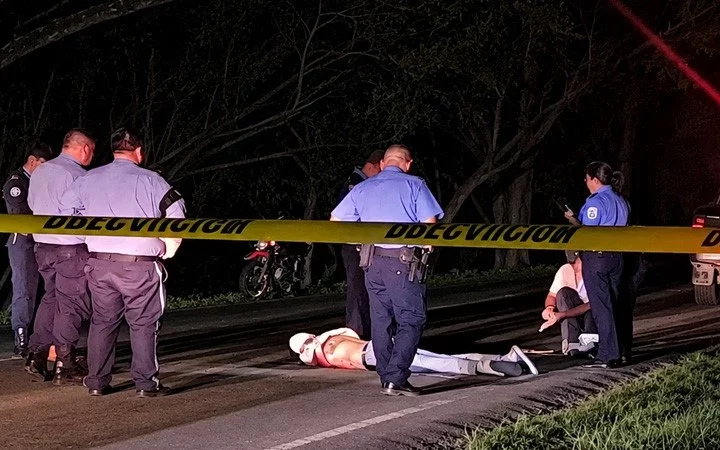 Joven es encontrado muerto cerca del puente de Apompoá. Tenía en su cuerpo varios impactos de bala