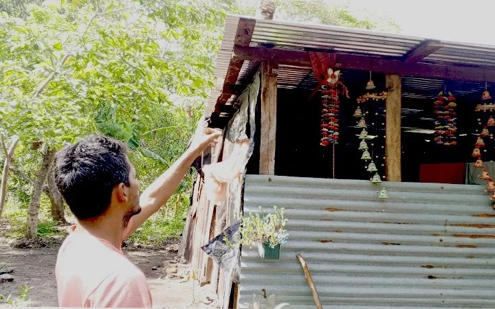 Al intentar reconciliarse, hombre apuñala a su expareja luego de discutir por unas láminas de zinc